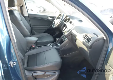 2019 Volkswagen Tiguan 2.0T Se/2.0T Sel/2.0T Sel R-Line/2.0T Sel R-Line Black из США, поврежденный, VIN 3VV2B7AX9KM024306